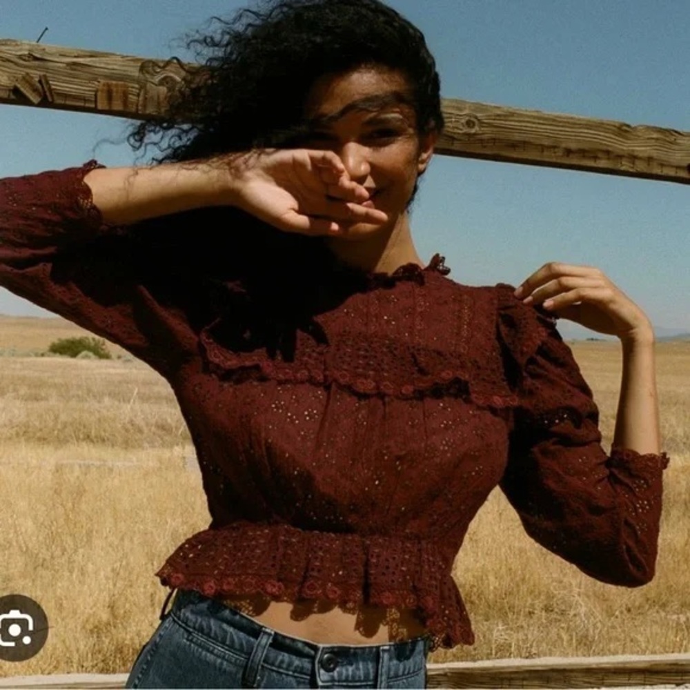 Doen Floryn top in antique walnut